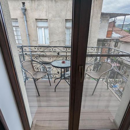 Family Guest House Tbilisi Exterior foto