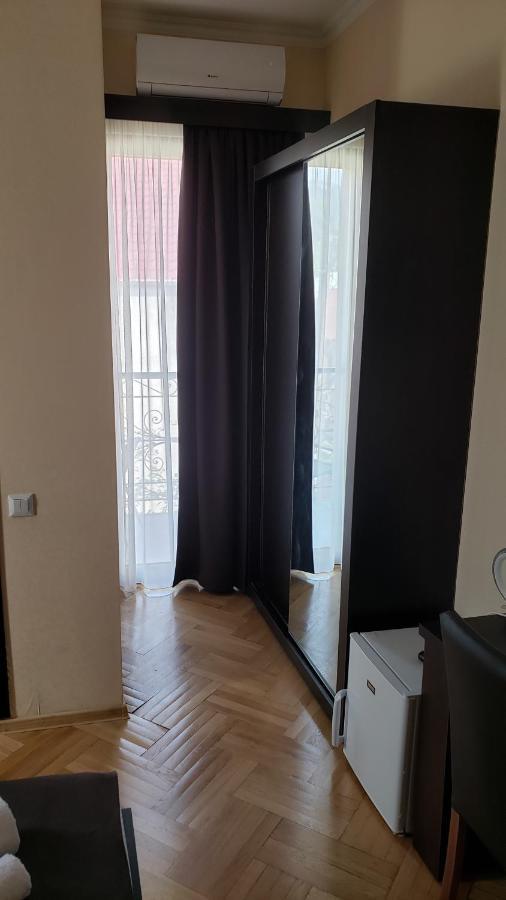 Family Guest House Tbilisi Exterior foto